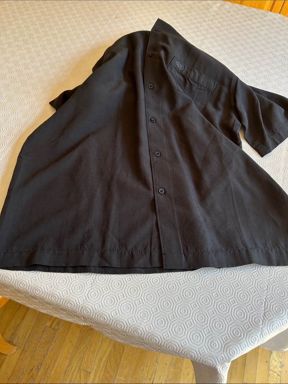 Men's Short Sleeve Casual Button-Down Shirt with Chest Pocket Black Size Large - Picture 6 of 6